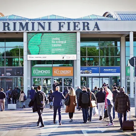 Mare A 100 Mt, Vicino Al Centro E Fiera - Parcheggio Privato E Wifi Apartment Rimini