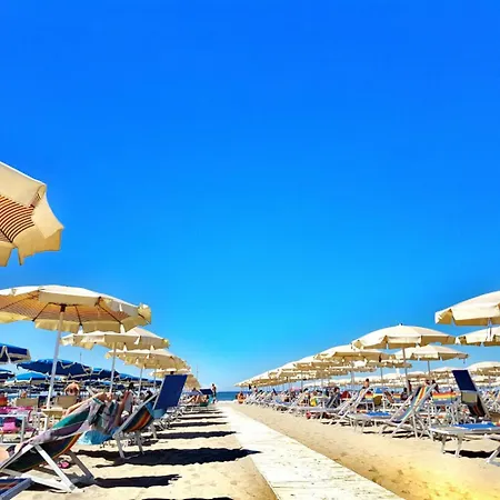 Mare A 100 Mt, Vicino Al Centro E Fiera - Parcheggio Privato E Wifi *