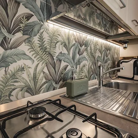 Mare A 100 Mt, Vicino Al Centro E Fiera - Parcheggio Privato E Wifi Apartment *