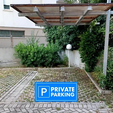 Apartmán Mare A 100 Mt, Vicino Al Centro E Fiera - Parcheggio Privato E Wifi *